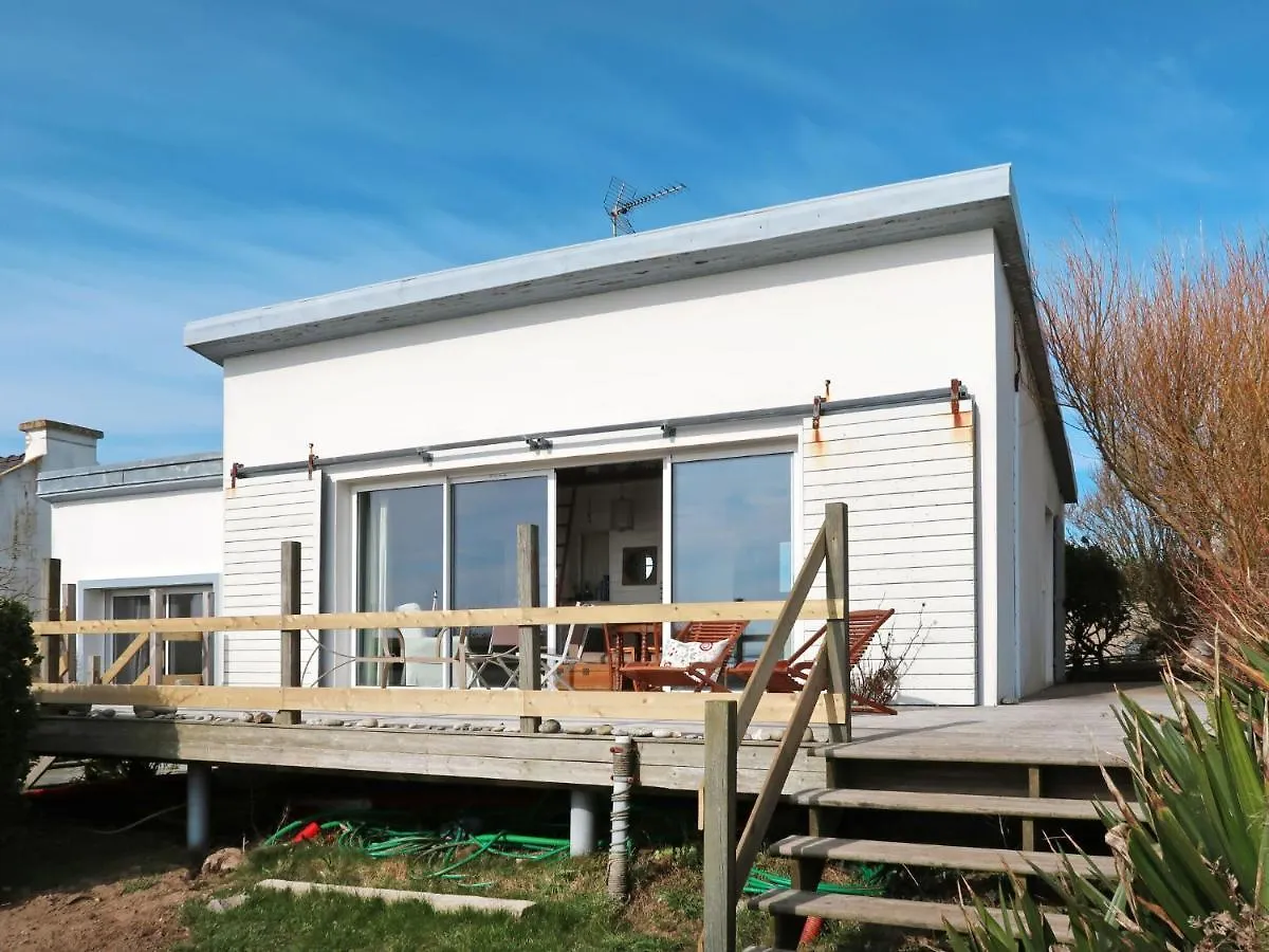 Holiday Home Maison D'En Haut - Ldt104 By Interhome Lanildut